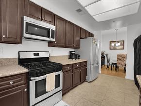 14031 Astoria Street 102, Sylmar CA 91342