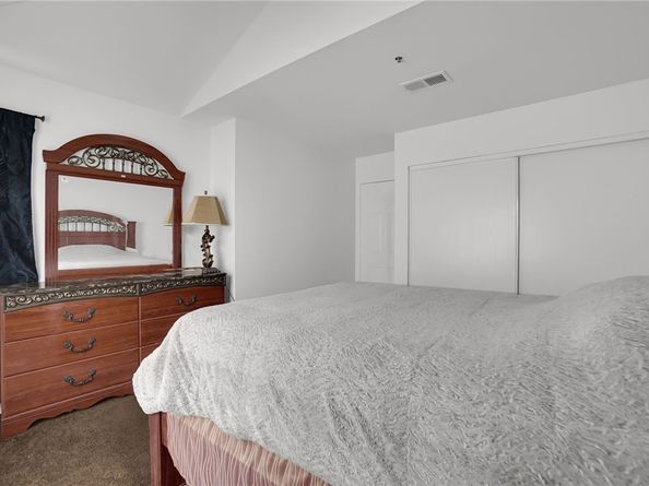 14031 Astoria Street 102, Sylmar CA 91342