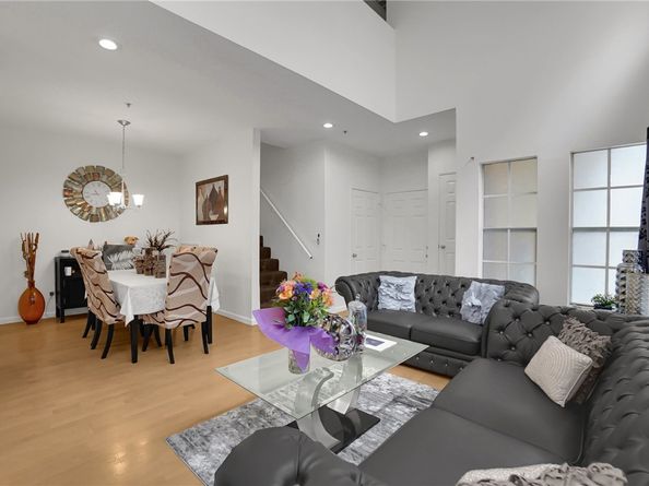 14031 Astoria Street 102, Sylmar CA 91342