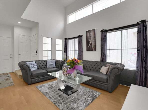 14031 Astoria Street 102, Sylmar CA 91342