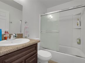 14031 Astoria Street 102, Sylmar CA 91342