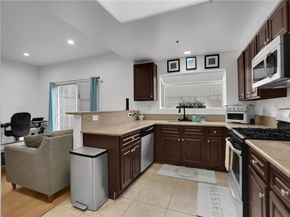 14031 Astoria Street 102, Sylmar CA 91342