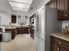 14031 Astoria Street 102, Sylmar CA 91342