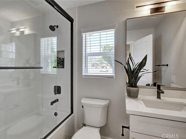 617 E Walnut Avenue, Monrovia CA 91016