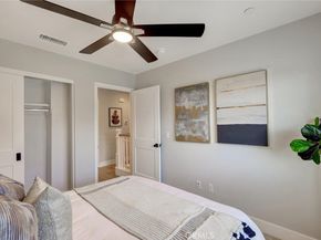 617 E Walnut Avenue, Monrovia CA 91016