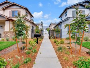 617 E Walnut Avenue, Monrovia CA 91016