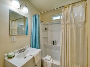 311 W Walnut Avenue, Monrovia CA 91016