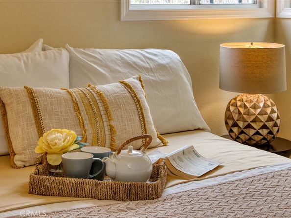 311 W Walnut Avenue, Monrovia CA 91016