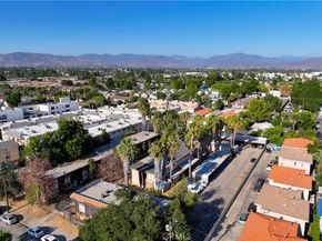 8414 Columbus Avenue 10, North Hills CA 91343