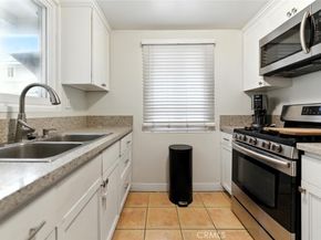 1650 S Campus Avenue 41, Ontario CA 91761