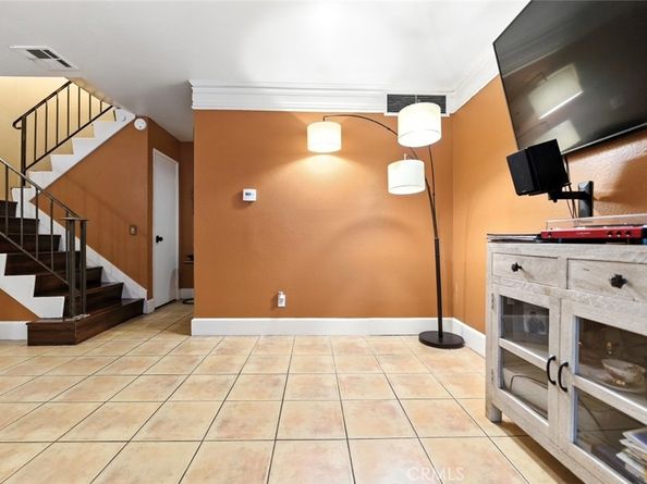 1650 S Campus Avenue 41, Ontario CA 91761