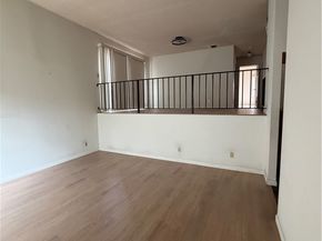 17811 Devonshire, Northridge CA 91325