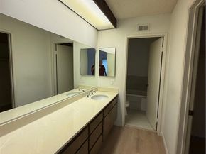 17811 Devonshire, Northridge CA 91325