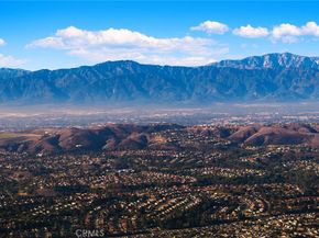 1060 Tierra Luna, Walnut CA 91789