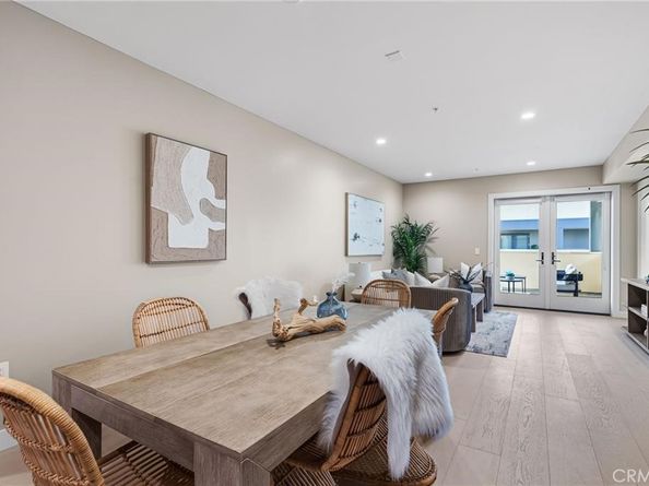 39 S Los Robles Avenue 6017, Pasadena CA 91101