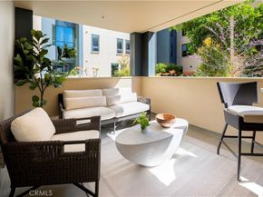 39 S Los Robles Avenue 6017, Pasadena CA 91101