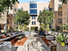 39 S Los Robles Avenue 6017, Pasadena CA 91101