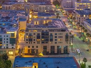 39 S Los Robles Avenue 6017, Pasadena CA 91101