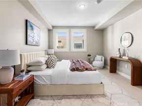 39 S Los Robles Avenue 6017, Pasadena CA 91101