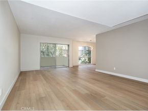 380 S Euclid 105, Pasadena CA 91101