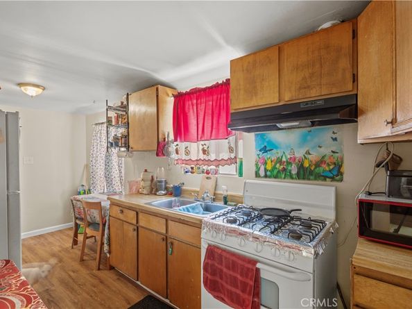 544 Keenan Avenue, Los Angeles CA 90022