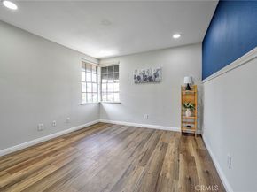 20851 Community Street 10, Winnetka CA 91306