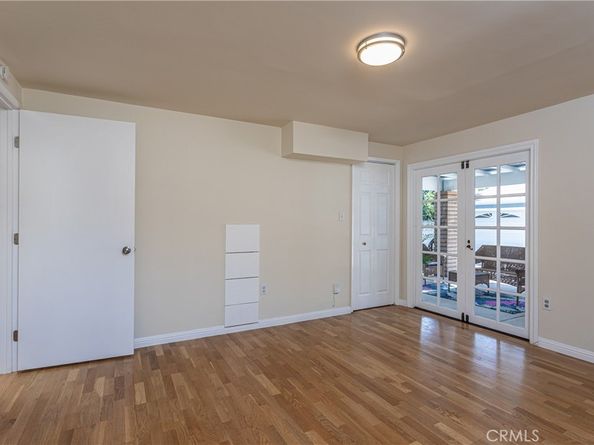 405 N Brighton, Burbank CA 91506