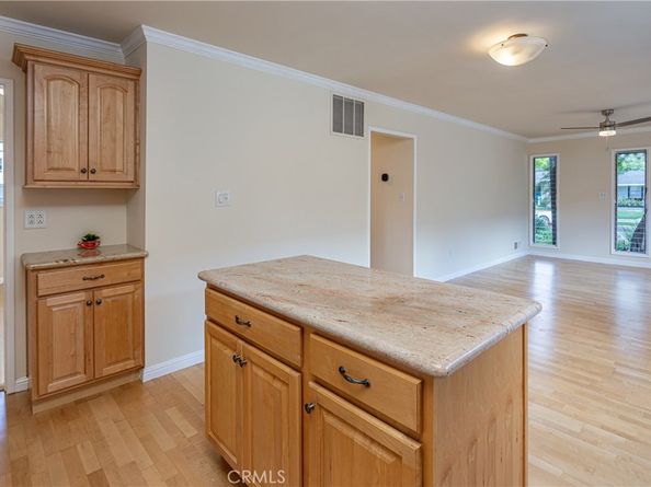 405 N Brighton, Burbank CA 91506