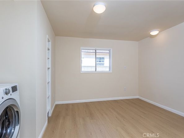 405 N Brighton, Burbank CA 91506