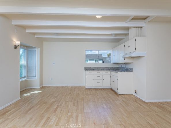 405 N Brighton, Burbank CA 91506