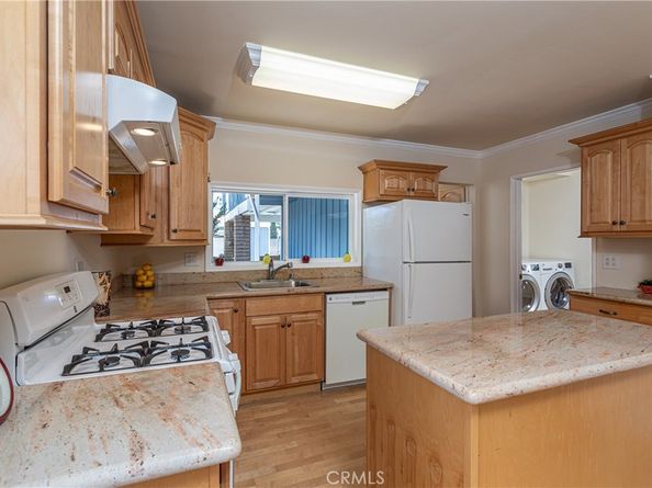 405 N Brighton, Burbank CA 91506