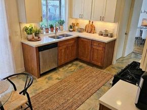 1376 Darwin Drive, Oceanside CA 92056