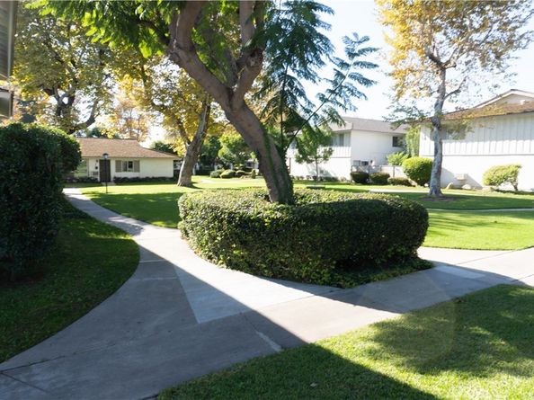 14802 Newport Ave 2B, Tustin CA 92780