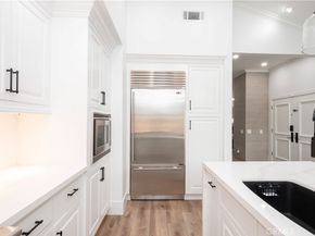 990 Bayside Cove 609, Newport Beach CA 92660