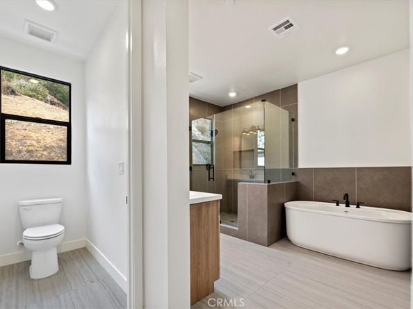 1019 N Staley Lane, Los Angeles CA 90042