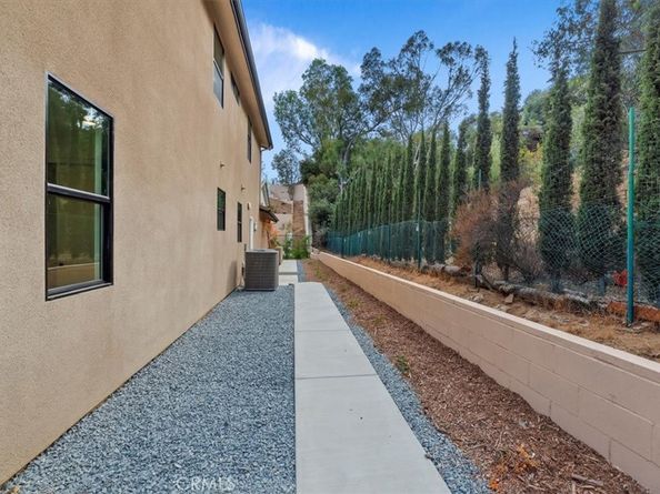 1019 N Staley Lane, Los Angeles CA 90042