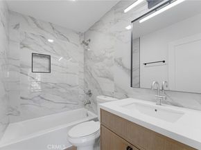 10219 Pinewood 2, Tujunga CA 91042