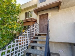 10219 Pinewood 2, Tujunga CA 91042