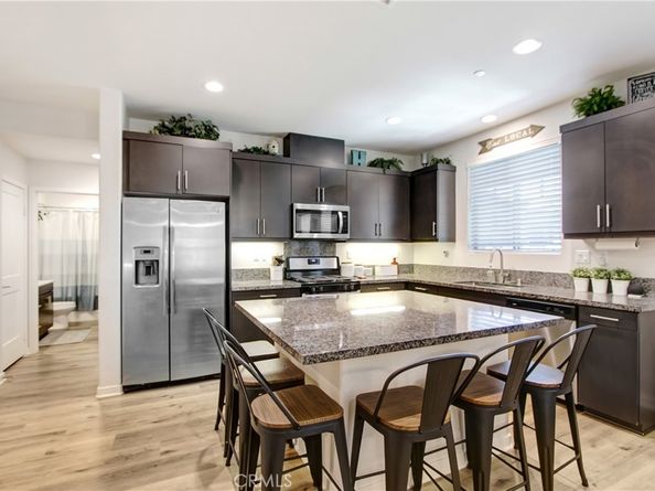 556 Boulder Circle, Claremont CA 91711