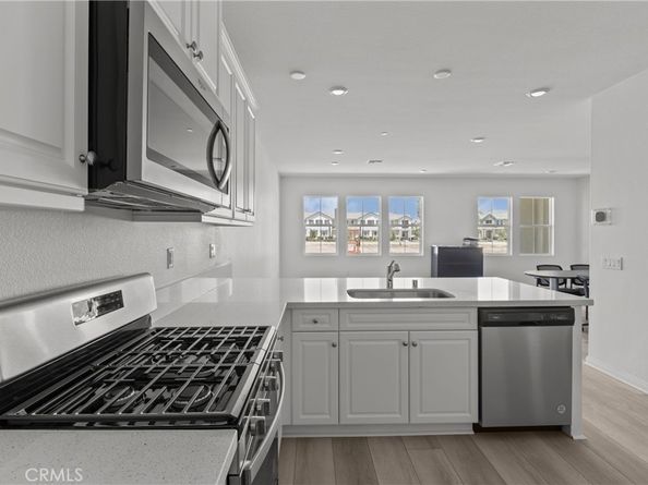 4295 S Hermosa Paseo, Ontario CA 91761