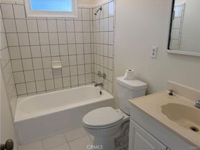 935 W 17th, San Pedro CA 90731