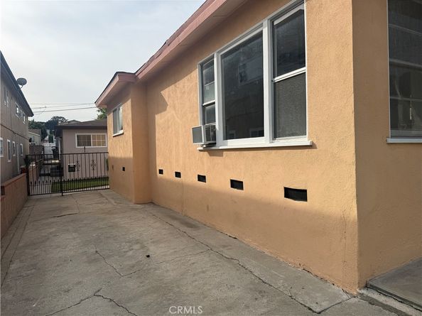 937 W 17th, San Pedro CA 90731