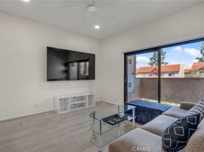 10943 Laurel Canyon B9, San Fernando CA 91340