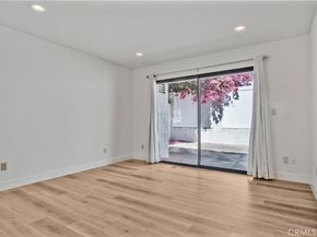 222 N Juanita Avenue B, Redondo Beach CA 90277