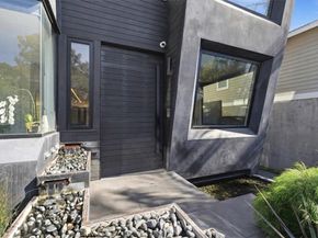 750 California Avenue, Venice CA 90291
