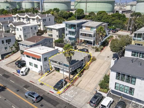 303 42nd Street, Manhattan Beach CA 90266