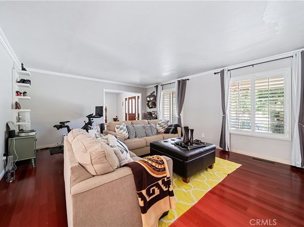 62 Pepper Tree Rd, Chula Vista CA 91910