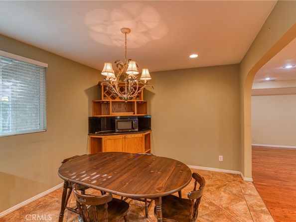 10049 Langdon, San Fernando CA 91345