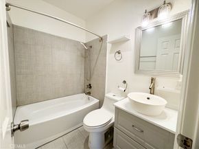 20954 Parthenia Street 20, Canoga Park CA 91304