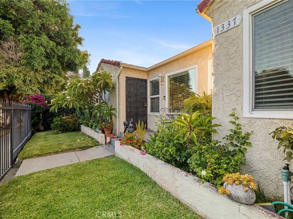 1337 W Gage Avenue, Los Angeles CA 90044